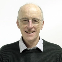 Portrait of Ian Gordon.
